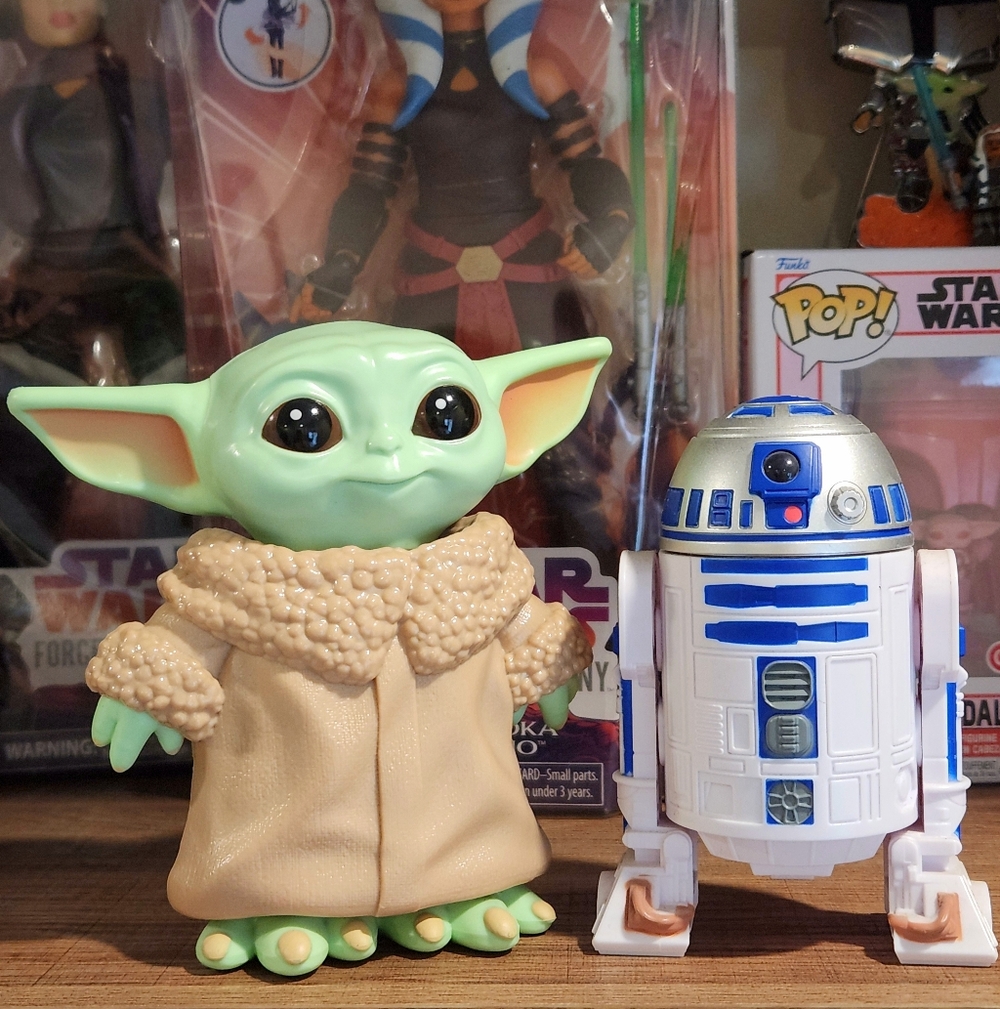 Star Wars Bop It! Bundle of 2 Grogu & R2D2